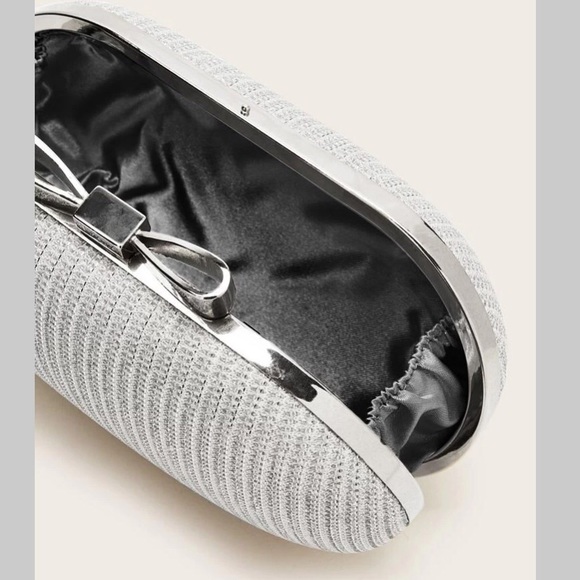 Silver Bow Evening Bag - Picture 5 of 8